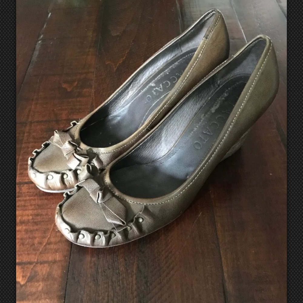 STACCATO Loafer Wedge Heels Sz 39 Green Bow 🎀